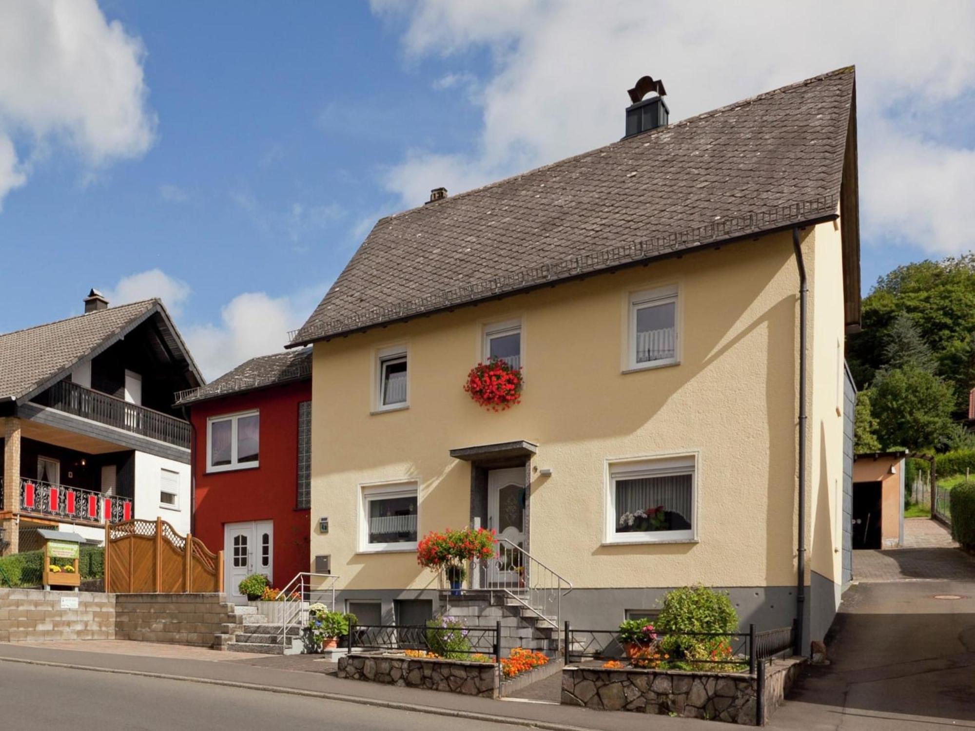 Apartment Near The Nurburgring With Terrace ヒレスハイム エクステリア 写真